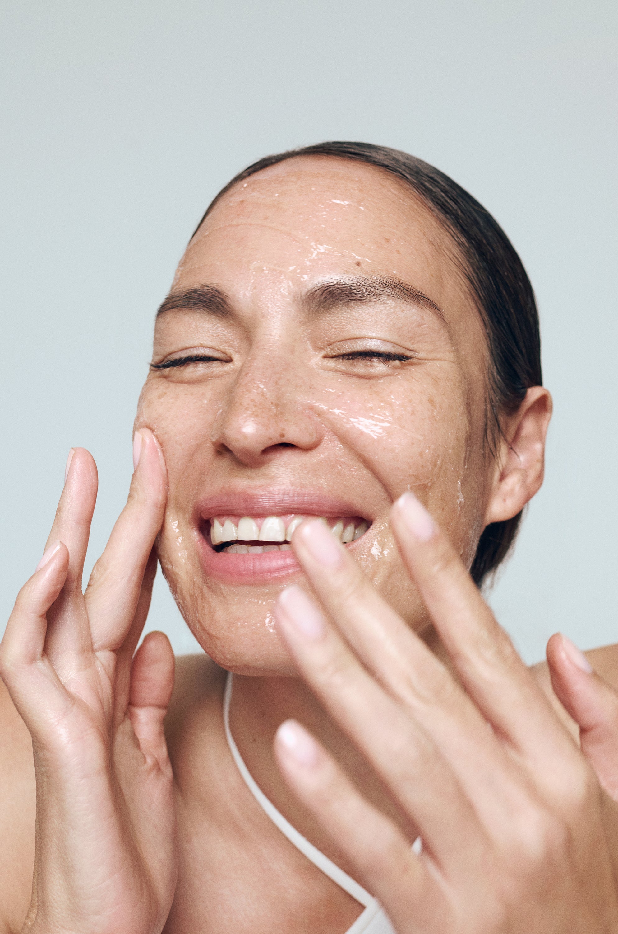 AHA Smoothing Facial Mask