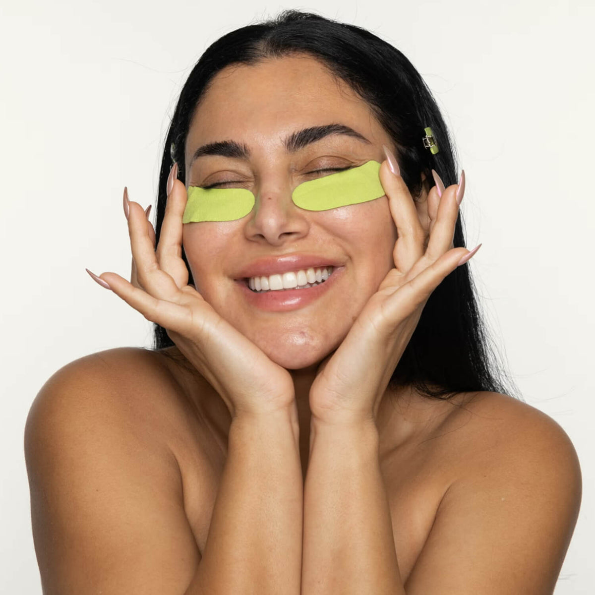 Huda Beauty Eye Lift & Contour Mask